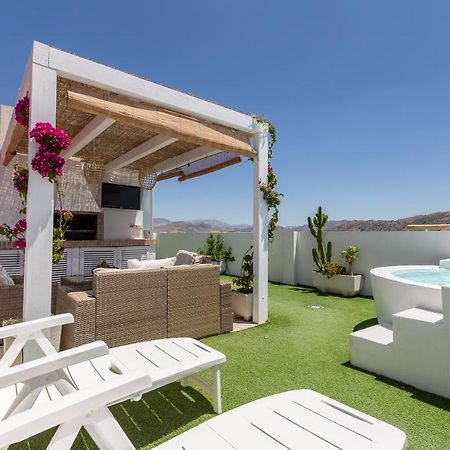 Atico Iluro Apartment Алора Екстериор снимка