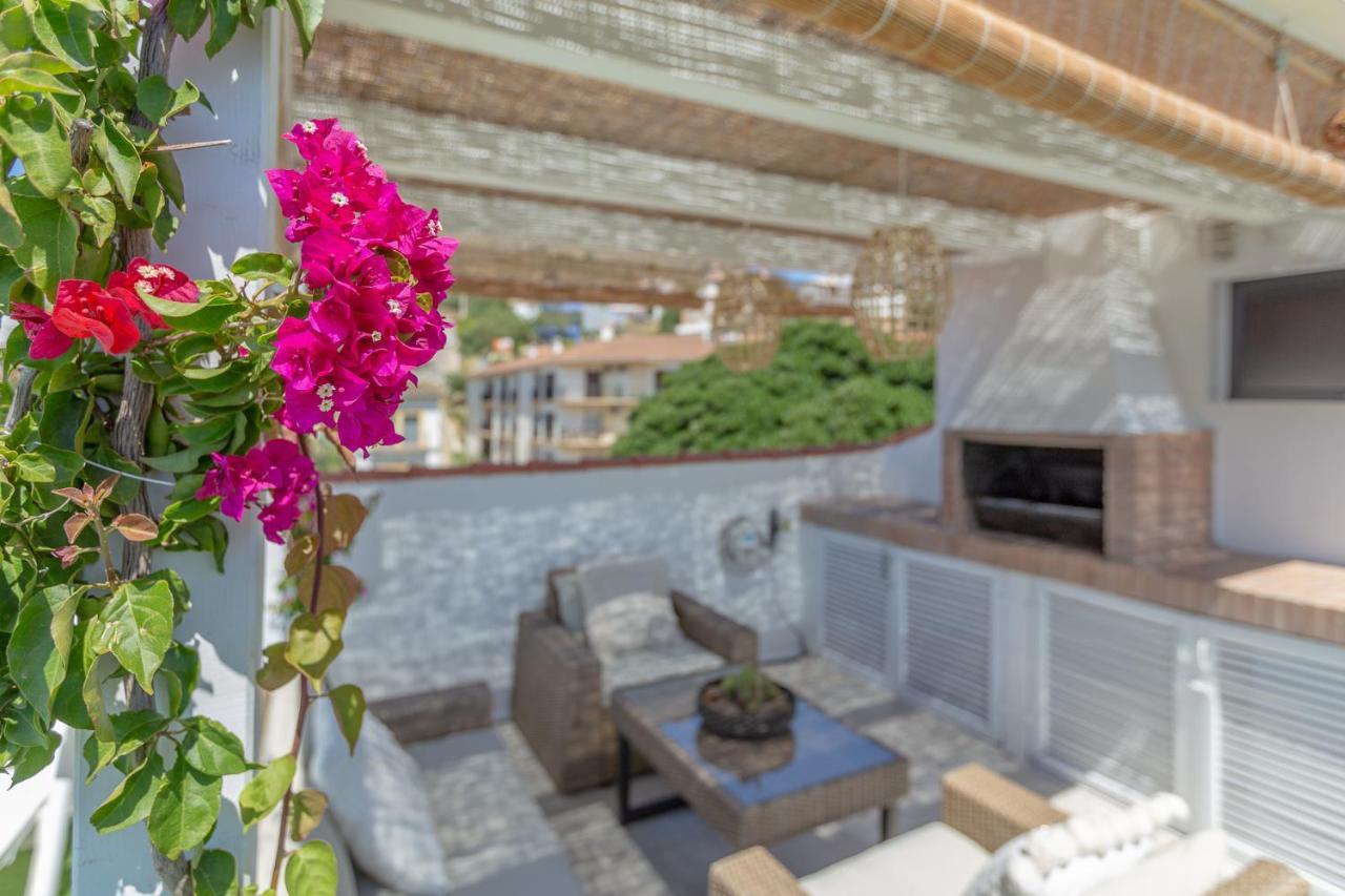 Atico Iluro Apartment Алора Екстериор снимка
