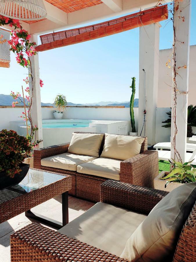 Atico Iluro Apartment Алора Екстериор снимка